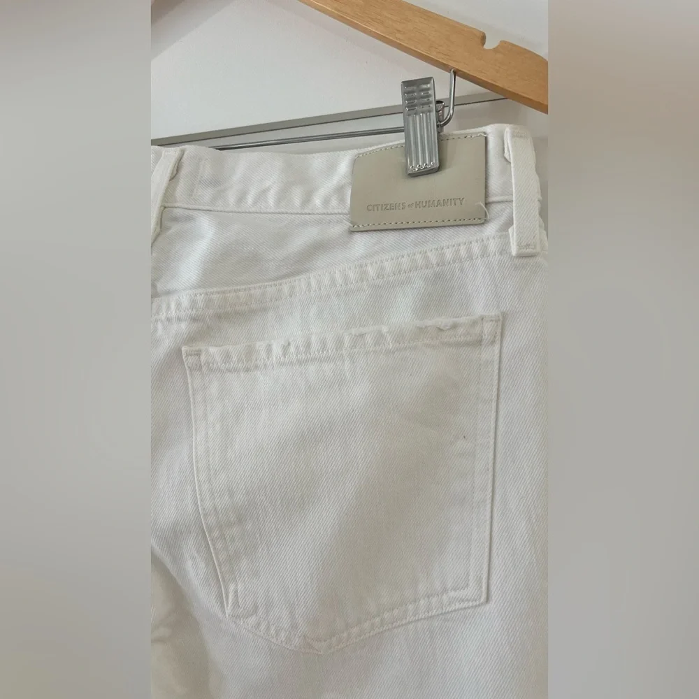 Citizens of Humanity Emerson White Jeans. - Picture 8 of 11